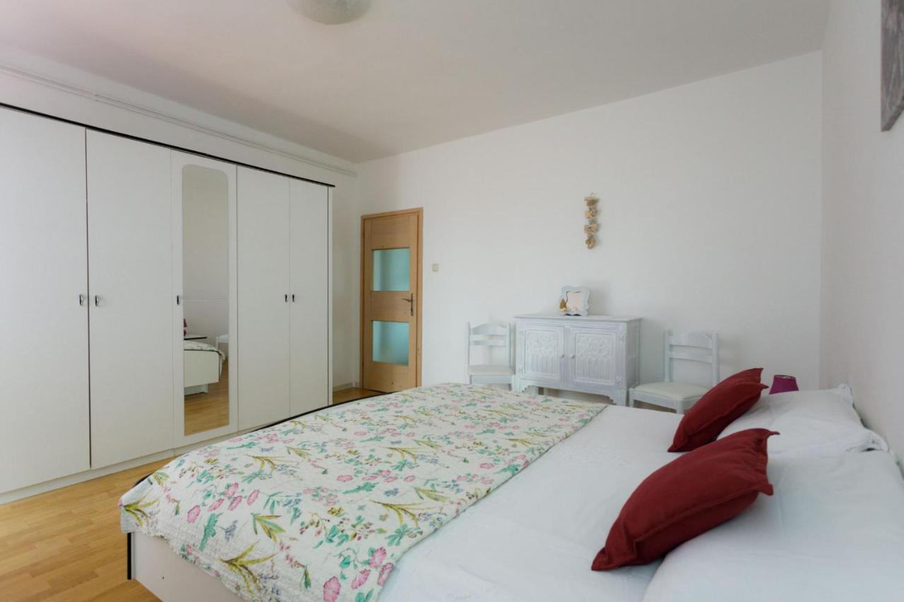 Adrijana 2 Apartment Krk Town Exterior photo