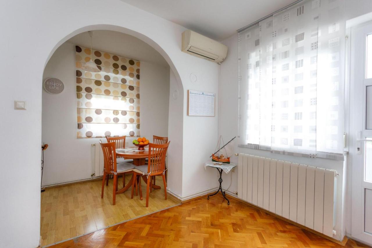 Adrijana 2 Apartment Krk Town Exterior photo